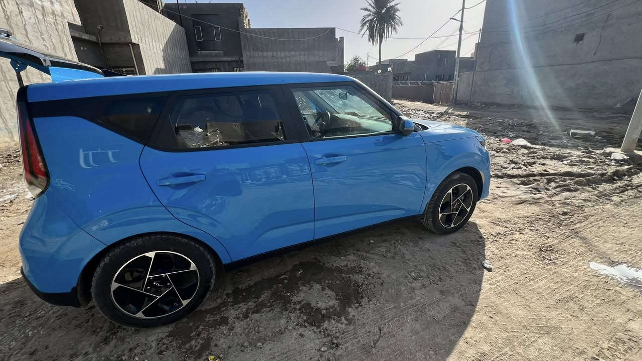 سلام عليكم
صول موديل 2025 

محرك 2000 دوش 

بدون رقم فحص مؤقت 

مسافه مقطوعه  1٣٠٠٠يعني زيرو 

حادثها جملغ مع نص البنيد

بدون دواخل 

مواصفاتها معروفه 

 مفاتح مو بصمه 

تحديد مسار

 رادار ت خلفي وجانبي 

 تنبيه بالمري 

 شاشه  كار بلي 

 فول تحكمات بالستيرن

  كاميرا خلفيه دواره _ وباقي الموصفات المعروفه

صور حادث مع منشور بدون دواخل

بشرط حته دهن بعده ع وضع الشركه

السعر 150 بيه مجال بسيط حك جيتك فقط 

للاستفسار      

مكان السياره بابل
***********
