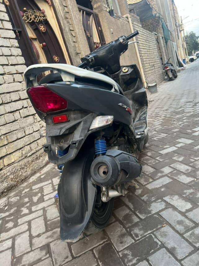 دراجه جي تي ار للبيع
كفرات بلادي
مكينه ناعمه وبرغي ما مفتوح بيها جيب وياك الف فيتر وتعال افحص
نكره سلف بكل وكت
مكاني بغداد مدينه الصدر
السعر850 وبيها مجال 
واتساب فقط ***********
