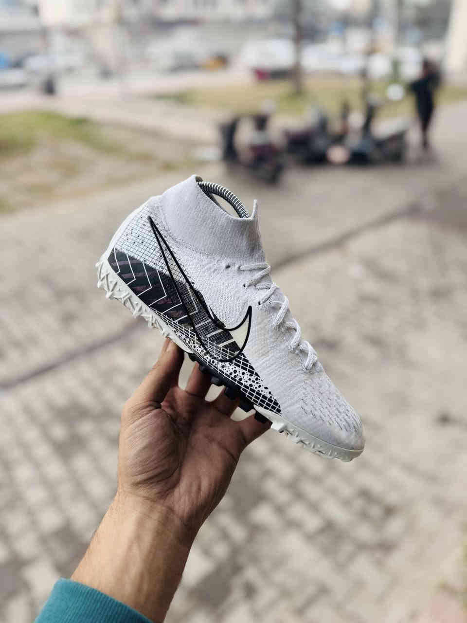 حذاء باله اصلي نضافه 100/100

قطعه مفوله 🔥

قياس 40 ونص 

توصيل متوفر جميع محافضات العراق 

***********
