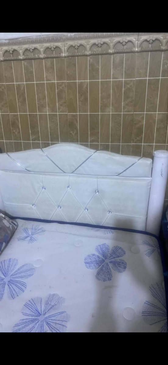 اغراض للبيع عنوان كربلاء السعر خاص ولي عنده اثاث للبيع يدز خاص


**إذا كنت صاحب هذا الإعلان وتريد حذفه لأي سبب، رجاءا أرسل رسالة إلى الدعم الفني**