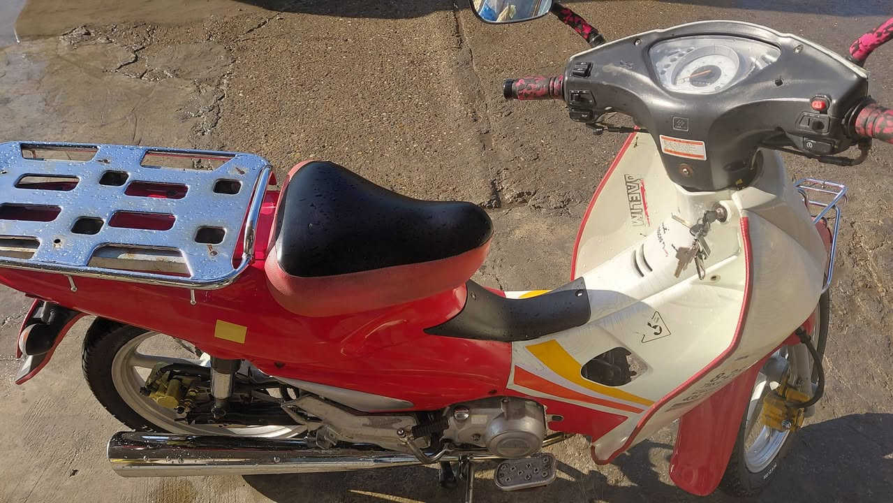 سلام عليكم سلفيز كوري للبيع مليون400برعي مفتوح شراي يتصل ***********
