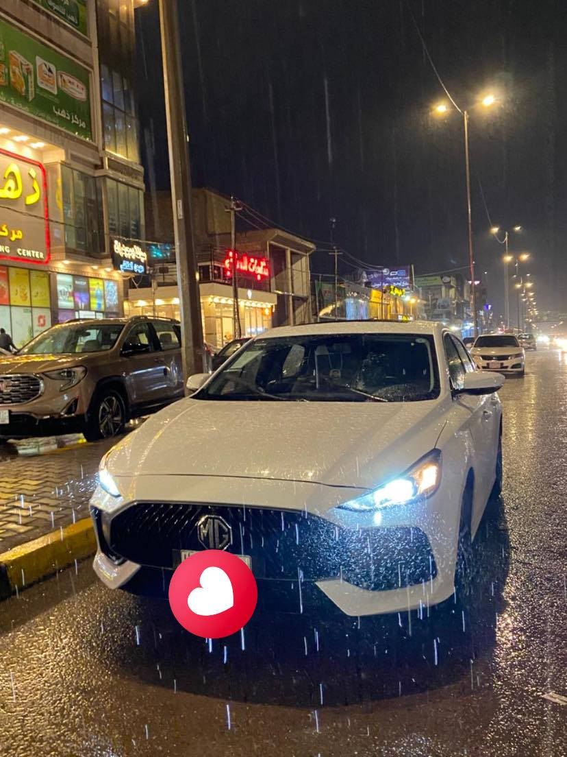 السلام عليكم سيارة Mg Gt 2024 وارد صيني محرك 1.5 تنفس طبيعي السيارة ماشيه 7000 كيلو يعني بحاله زيرو فول مواصفات فتحه ومثبت سرعه وسايد بريك كهربائي وتحكم مقود جلد احمر واسود بس بيها ضربه بارد ربع البنيد والجاملغ نصه وصبغ على گد الضربه نفس ما موضح بالصورة مكان الضربه والصبغ سيارة مكفوله من كلشي اي شي ما معتازه سنويه جديدة ورقم أربيل انگليزي ومصلحه يم شخص معروف بالنجف بتصليحه يعني تصليح مو شلون ما چان ليريد يعرف بعد شنو المواصفات الي بيها وسعرها خاص مكان السيارة النجف الأشرف الرقم للاستفسار ***********
