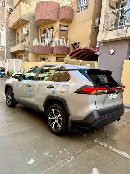 السلام عليكم للبيع
راف فور وارد امريكي موديل 2022
رقم بغداد باسمي هزة وسنوية ورقم جديد
محرك 2500 بانزين
السيارة حادثة سطحي بيها صبغ حافة الباب واجه بيها كلير الجاملغ الامامي الايمن من امريكا 
وبيها بارد بحافة البنيد
ايرباكات راجعة سستم بلادي دشبول وكبسولة دركة
حجر بيئة ورادار بلادي
كلوبات الدشبول كلها طافية
ماشيه 54 الف
مواصفاتها :-
شاشة كبيرة تدعم كار بلي وكامرة اصلية دوارة
رادار امامي وتحديد مسار 
قطعتين تبريد
اوتو ستوب اطفاء ذاتي
هندبريك دكمة
اوتو هولد
تحكمات ستيرن وكروس سرعة
حساس تاير
منظومة لد عالي ناصي حساس
وبقية المواصفات المعروفة
🔹 الاضافات 🔹
🔴 ويل كب حجم 17
🔴 لد متغير داخلي سستم تحكم من الموبايل 
🔴 مسطرة كصه بنيد ضوئية + تعمل مع الاشارة 
🔴 مسطرة صندوق ضوئية + تعمل مع الاشارة
🔴 بلوكجتر لد ثلجي + يعمل مع الاشارة 
🔴 داش كام HD كامرة امامية وخلفية 
🔴 مري وبيبان كفرات اسود
السيارة جاهزة لاخر حباية من كلشي وبعدها بوضع الشركة 
مكينة كير تبريد حدادية كلها بوضع الشركة
السعر 215$ وبيها مجال بسيط للشراي 
عنواني بغداد سبع ابكار
للتواصل *********** بغداد
