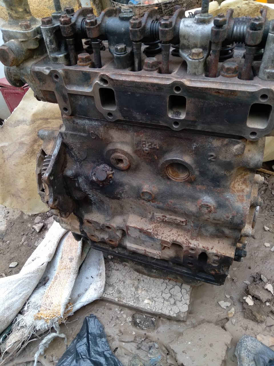 محرك ينمر ٣سلندربستم ٨٢ابيع على وضعه يرادله رنكات كورنظيف كلش بغداد راشديه


**إذا كنت صاحب هذا الإعلان وتريد حذفه لأي سبب، رجاءا أرسل رسالة إلى الدعم الفني**