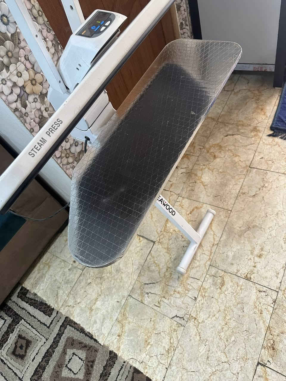 عندي هذه الغراض للبيع


**إذا كنت صاحب هذا الإعلان وتريد حذفه لأي سبب، رجاءا أرسل رسالة إلى الدعم الفني**