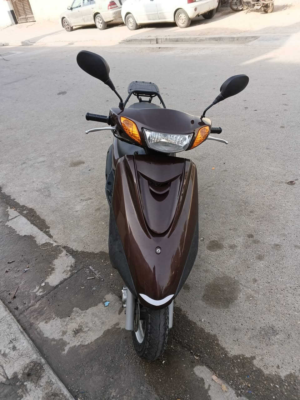 السلام عليكم دراجه لكزس نظيفه مثل ما تشوفوها بالصور هذا رقمي***********
