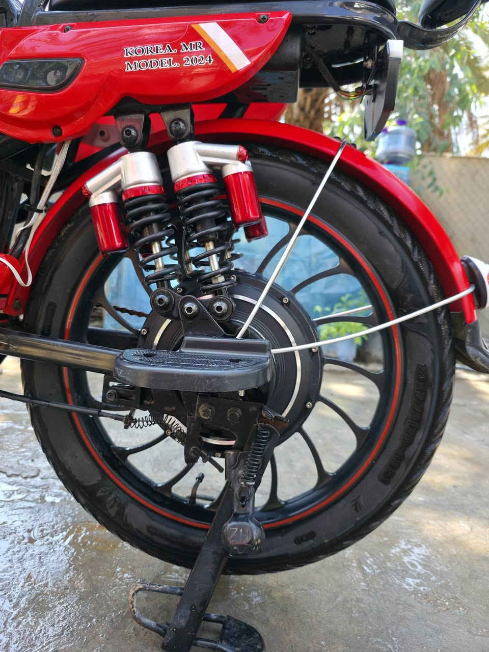 السلام عليكم
بايسكل شحن للبيع 🚲

موديل 2024 استعمال سنة واحدة فقط
التحكم عن بعد ، اشارات هورن شاشة كله شغال بحيث اللايت بعده بنايلون الشركة البايسكل نضيف مثل مجاي تشوفون محتاجله فقط تبديل بطاريات
السعر 300 الف وبي مجال بسيط 
العنوان / كربلاء / قضاء طويريج / ناحية الخيرات 
للتواصل ***********
