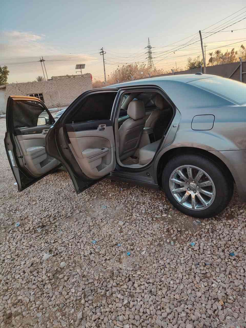 سلام عليكم اوباما موديل 2012 للبيع مكفولة من الصبغ و التبديل السيارة بيه باردات وفاتح الكازكيت   داخلة كلين فتح دعاميه اماميه كشنات جلد  كير طيارة شاشة جبيرة سيارة جديدة ما مشتغلة خط ماشيه ١٧٠ الف  وسونار السيارة موجود بالمنشور
مكان السياره بابل الشوملي
السعر ١٦٠ وبيه مجال
للاستفسار الاتصال على الرقم ***********
***********
او مراسلة الصفحة
