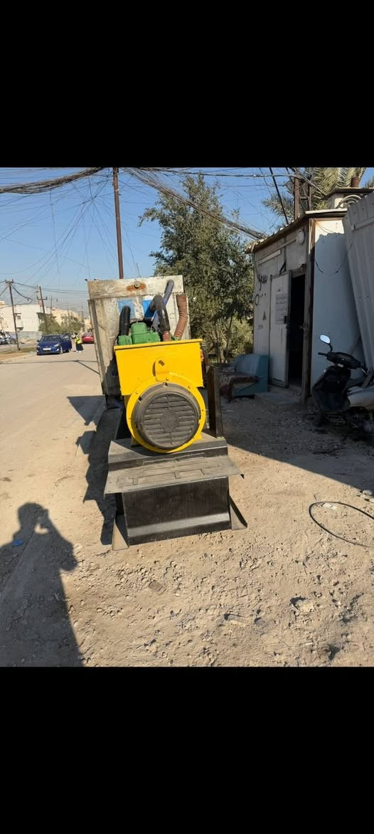 السلام عليكم مولدة للبيع سكانيا ١١٣ يم ٨٨ *********** العنوان بغداد الحرية
