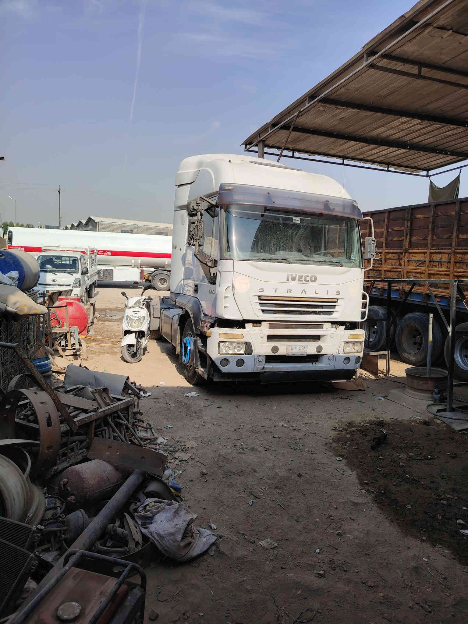 افيكو ٢٠٠٥ مكينة كروس ١٠ كير حصيره عادي مكفولات قماره مكفول تخم تاير باتري جديد سعر ٦٧$ مكان بغداد بدون اضباره بدون تحويل بدون تحويل *********** ***********
