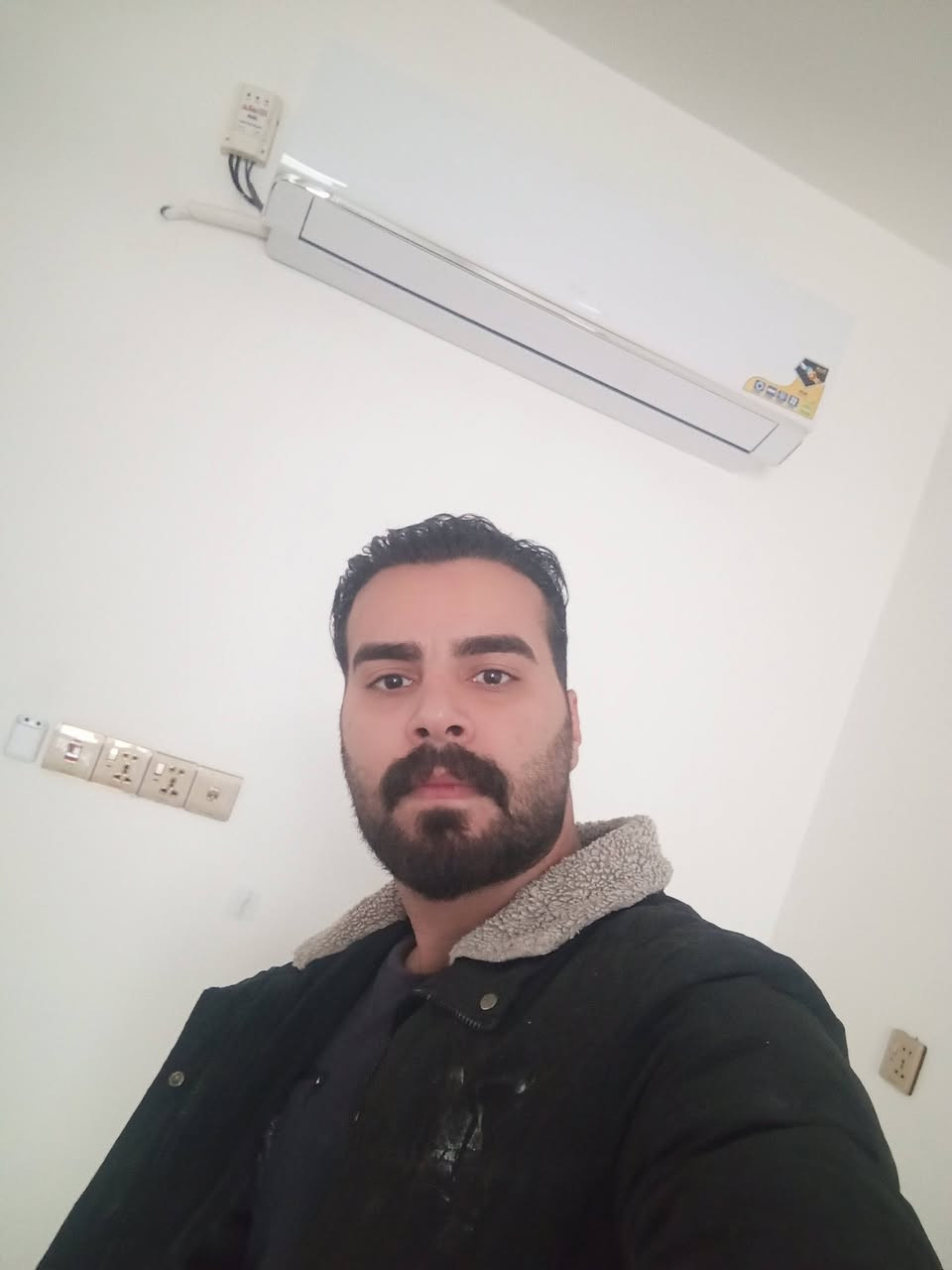 ورشه تبريد متنقله في بغداد 🌐 
لتنصيب وتركيب سبالت/ وفتح سبالت/وغسل وتنظيف وادامه سبالت جميعها  
------------------------------------------------
_جزء من أعمال ورشتنه على بركه الله  _

♦️للتواصل عبر الرقم:
☎️*********** واتساب ✅موجود
