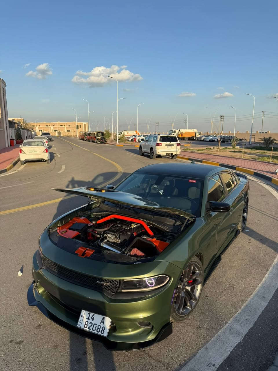 جارجر rt 2022 ٥٧٠٠
زيتونيه 
تحكم ستيرن 
شاشة كبيره كاربلاي
كشن السايق تحكم كهربائي
حساسات خلفيه
ويل قياس ٢٠ انج
تشغيل عن بعد
كروز سرعه
كامره خلفيه

حادثهه بنيد ونص الجاملغ الايمن 
عليهه برمجه حلوه + طلقات
عليهه تفريغ كزوز (الصوت رعب) 
بوابات كزوز
طخم تاير جديد
جناح خلفي
جوبلس s2
دركه rpm
اكسل srt 3.9 موديل 2021
كاتشكان
كت لحاية كامل جديد
ستريس +كفرات محرك 
شوته موبار
سكن دعاميات متغير عالريموت
لد لايت امامي متغير ع الهاتف
لد داخلي متغير ع الهاتف
سقف روز رايز متغير ع الهاتف

 وبيها مجال قليل 268 $

***********
