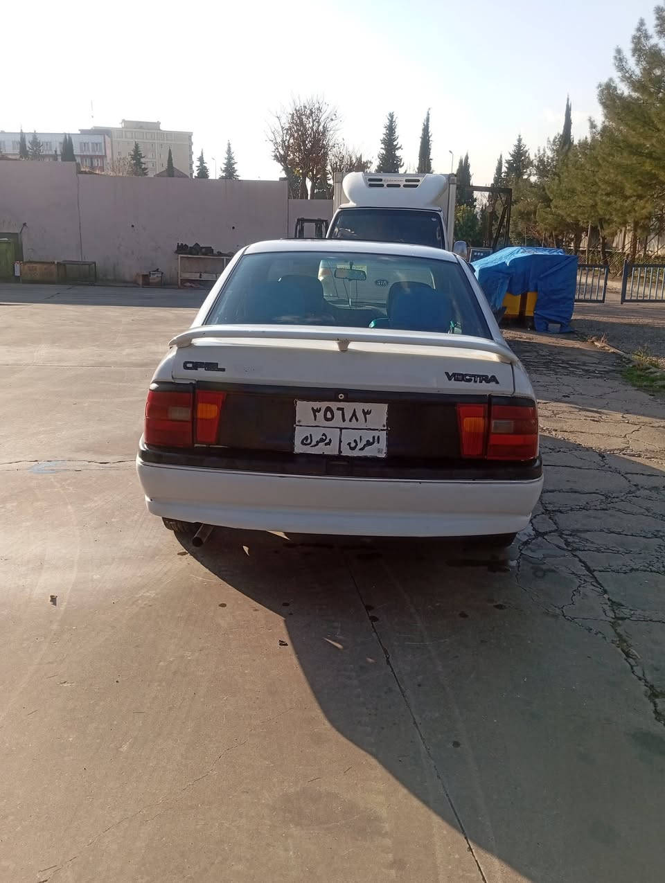 اوبل موديل 90 محرك18صبغ قطعتين سعر 44ومجال عليه غرامه 260 رقم موبايل***********
