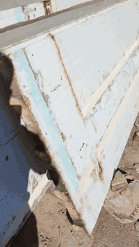 متاح سنويجات العدد ٢الطول ٦مترواجهيه الطول ٥متر ونص اربع بيبان بيهة مكاني دوانيه طريق السنيه الشراي يتصل ***********
