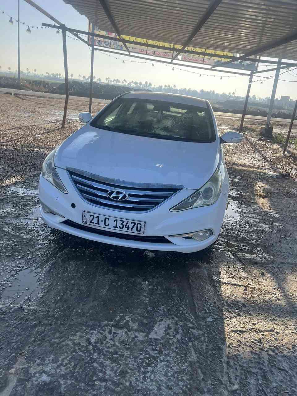 السلام عليكم سوناتا 2012 وارد خليجي رقم سليمانية بااسمي سنويتها منتهية 
السيارة المواصفات المعروفة مالت سوناتا بيها تصليح بالتكمة حسب ماموضح بالصورة وباب الصدر امبدلة باقي مادري بيها مماخذلها سونار ابيع هل الموجود سعرها 95 وبيها مجال  مكاني النجف 
للتواصل خاص او ***********
