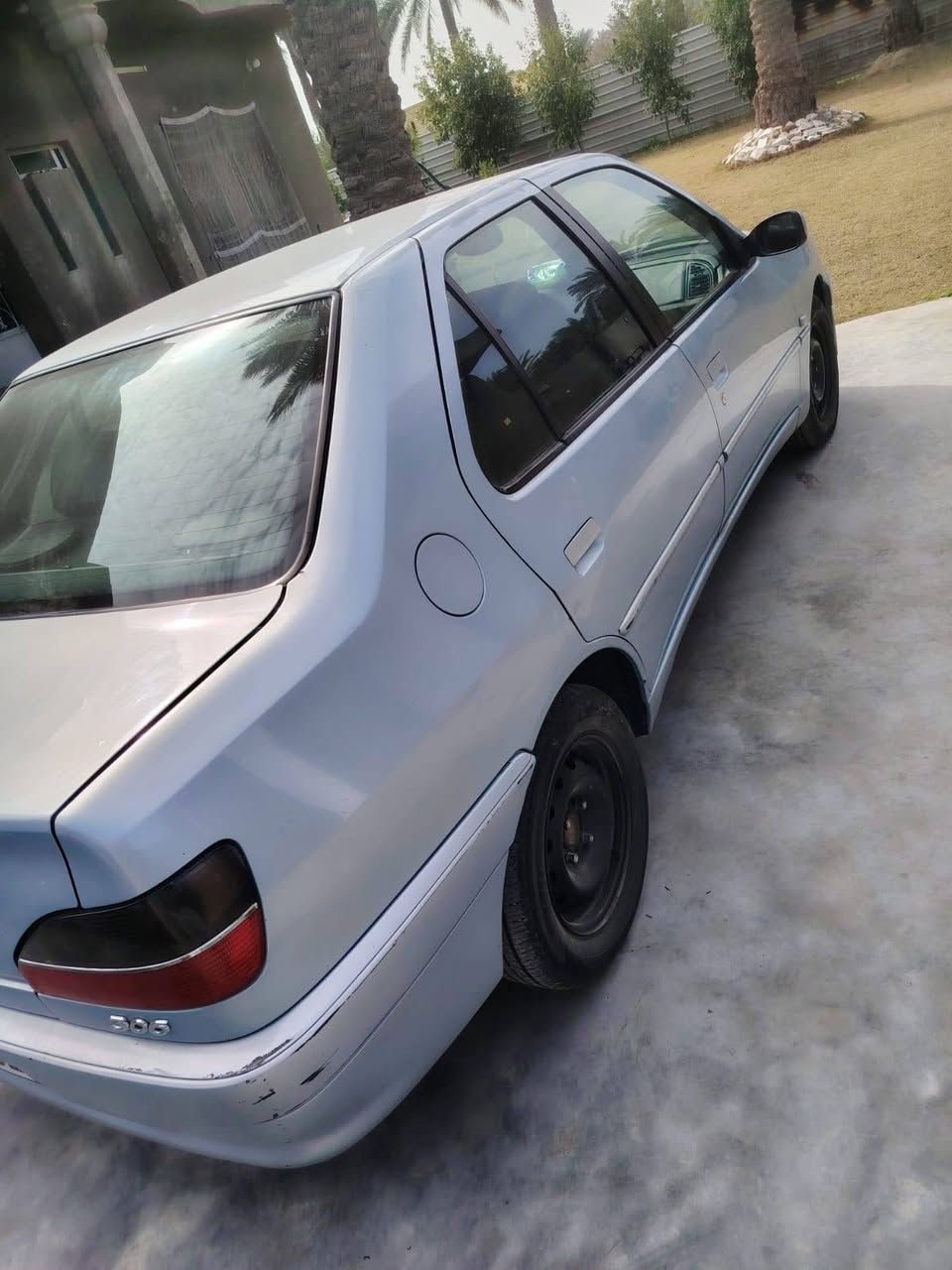 سلام عليكم للبيع بيجو ٣٠٦ سيارة بلاديه
بيه بارد قليل باب ورة السايق سعر ٥٨ وبي مجال 
*********** مرتضى 
اخوان اتصال على الرقم
