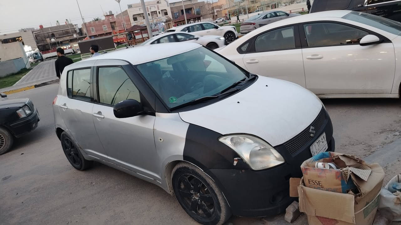 سوزوكي سويفت ٢٠٠٨
سياره جاهزه كل نقص ما فيها 

تبريد حداديه دواخل نظيفه 

فيها طخات بسيطة مامصبوغه 

دوسه فقط مصبوغة كد شبر 

السعر ٥٥ مكاني البصرة تواصل اتصال 

***********

سنويه لغاية ٢٠٢٧ شهر ٦

رقم بصرة مشروع وطني
مكاني البصرة حي الحسين
