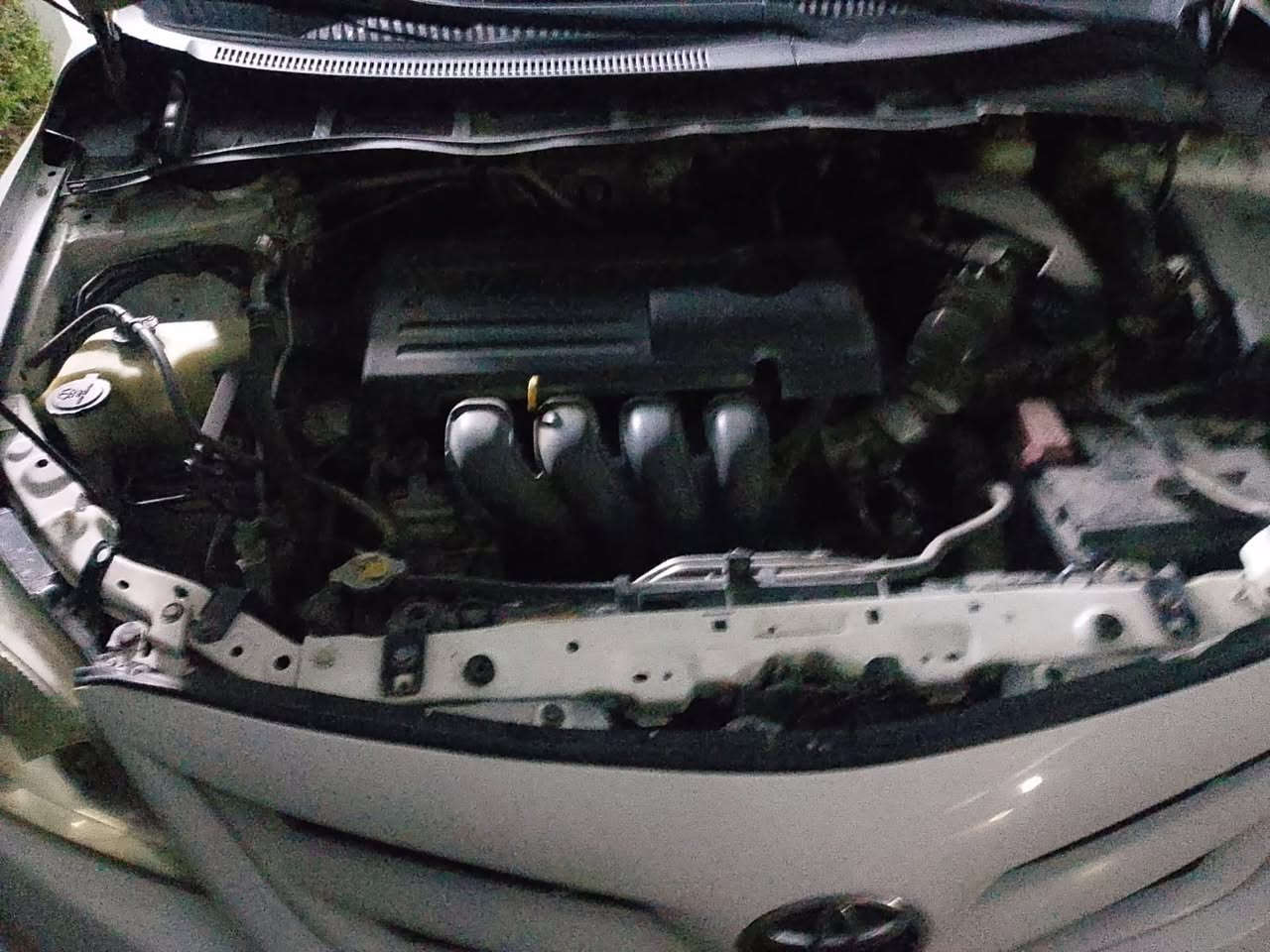 السلام عليكم كورلا للبيع 2008
السياره مصبوغه حزام لاجماليه تبريد مكينه كير خير من الله 
السياره بيهه طخه فقط بل جنطه وكلش بصيطه 
وبل حقيقه احله من الصور الله يشهد السعر 105 وبيهه مجال
العنوان بغداد العامريه غير متواجد عله الفيس الستفسار عله هاذه الرقم ***********
