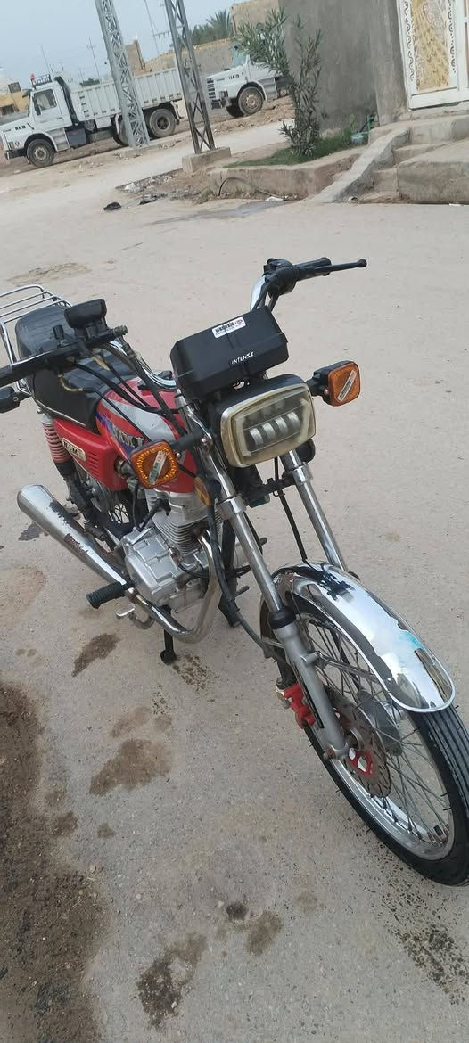 يا الله دراجه نامه موديل ٢٠٢٤ أوراق اصولي بوجهك لترقيم سعر ٧٥٠ قفل دراجه مابيهه نقص اي شي كهربائيات شغاله ام لبصمه ام لدسك مكان رفاعي خاص ماجاوب ***********
