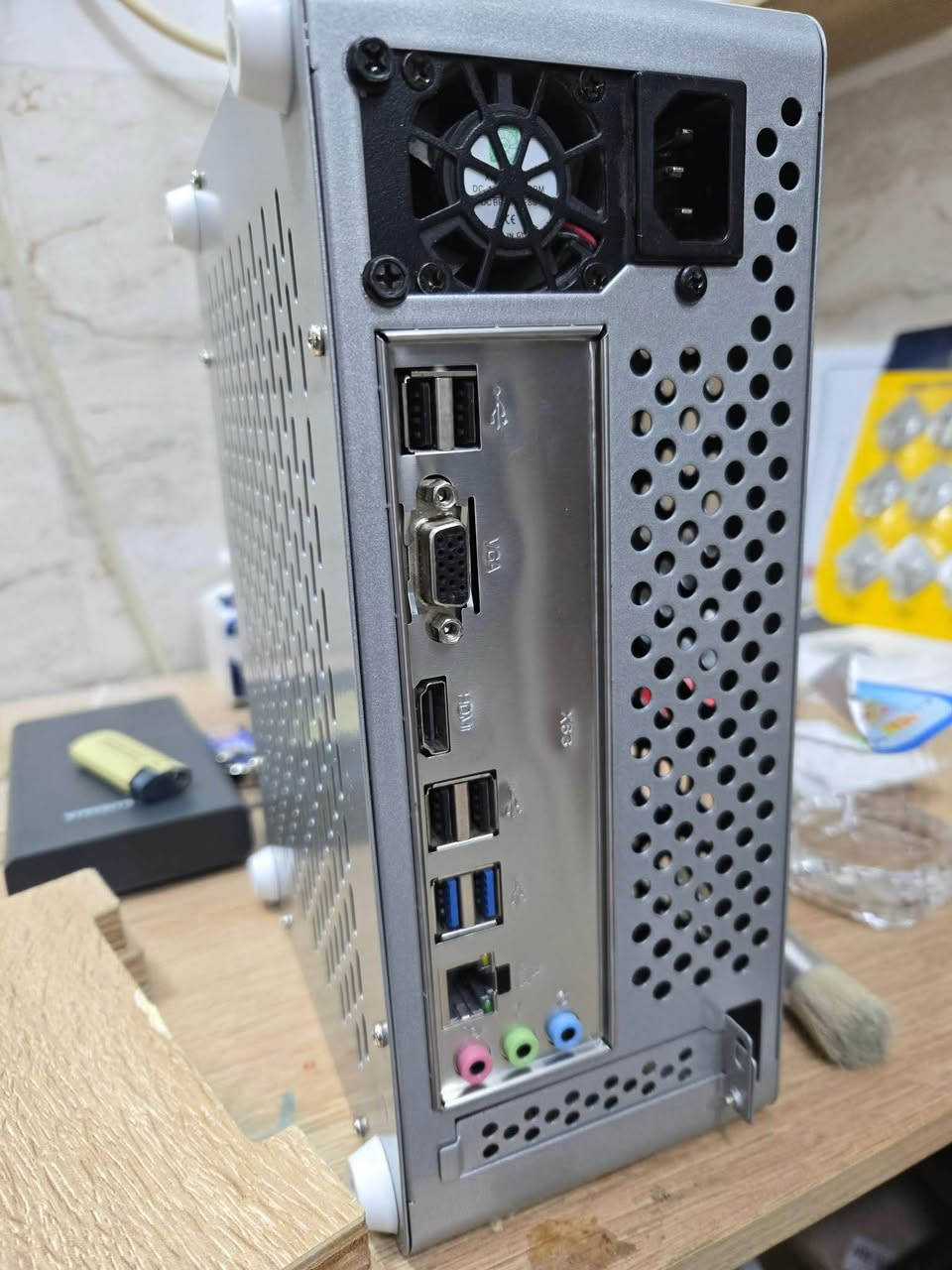 المعالج:Intel Core i5-4460 3.20GHz
البورد H81
الرام:16GB (2×8) - DDR3  
الهارد:. M.2 SSD 128G
كارت الشاشة: كارت مدمج مع المعالج
باور سبلاي: 450W
كيس ميني صغير جدا
بدون ملحقات فقط كيبل التشغيل كربلاء, العراق


**إذا كنت صاحب هذا الإعلان وتريد حذفه لأي سبب، رجاءا أرسل رسالة إلى الدعم الفني**