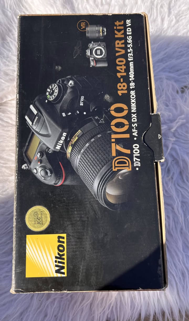 مرحبا شباب
كاميرا نيكون D7100 مع عدسة 18_140 VR

للبيع  نظافة 100% كارتون 

كامل ملحقات شتر 14k قابل للزياده 

شرط حالها حال الجديد 

السعر 650 وبيها مجال 

ب450 بدي فقط 

العنوان الديوانية 

توصيل ما متوفر


**إذا كنت صاحب هذا الإعلان وتريد حذفه لأي سبب، رجاءا أرسل رسالة إلى الدعم الفني**