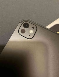 آيباد M4 ١١ • ٢٥٦ • ضمان ٢٠٢٦/٩/٢