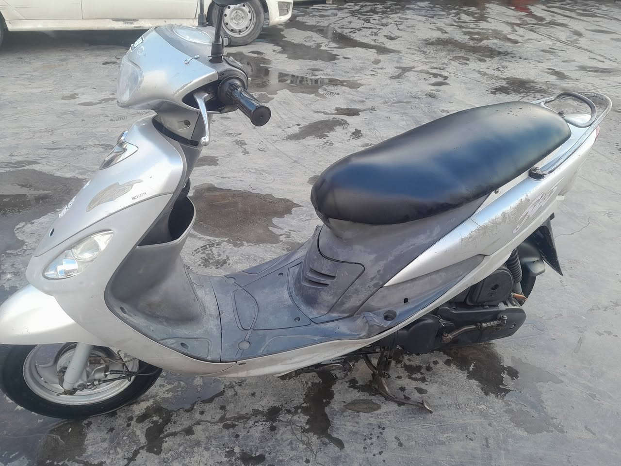 السلام عليكم دراجه ماكس منغولي للبيع الدراجه خرسه وخير من الله السعر ٥٥٠ وبيه مجال حك الجيه ***********
