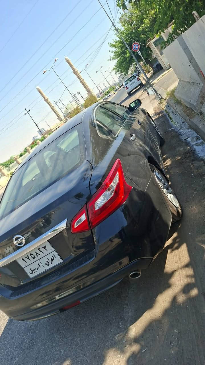 Altima 2017 S 
.
***********

ئاڵتیما مۆدیل ٢٠١٧مواسەفات S .
یەک چامرغی پشتەوە سبوغە بێ ناوگرتن و بێ ئێرباگ .

٤٨ میل ڕۆیشتیە .
گێڕ و مەکینە تەبرید بەشەرت .
سعری $١١٥ وەرەقە و کەمەک مەجال .
*********** أربيل, العراق
