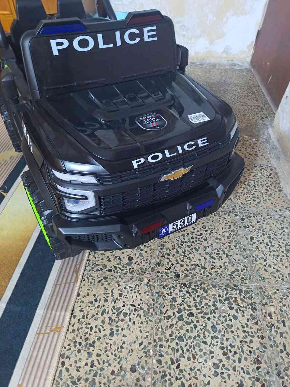 السلام عليكم سياره شحن مال اطفال تحكم ريمونت او برجل لدات مسجل اواكس وفلاش للبيع ***********
