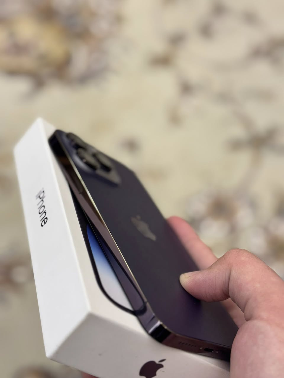 ايفون 14PRO MAX
جهاز بلادي 

ذاكره 128

دبل خط‼️

جهاز شرق اوسط 

بطاريه 84🔋

ما بي اي خلل + الجهاز عربي شرق اوسط كيبله الأصلي ويا وملحقاته 

سعر 675 سعر نارر 🔥🔥🔥
بسعر 13 بر وماكس بس مسعتجل عل بيعه لل تواصل ***********
