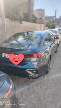 فورتي موديل ٢٠ أمريكي قطعتين صبغ جاملغ خلفي والبنيد بدون دواخل السعر ١...