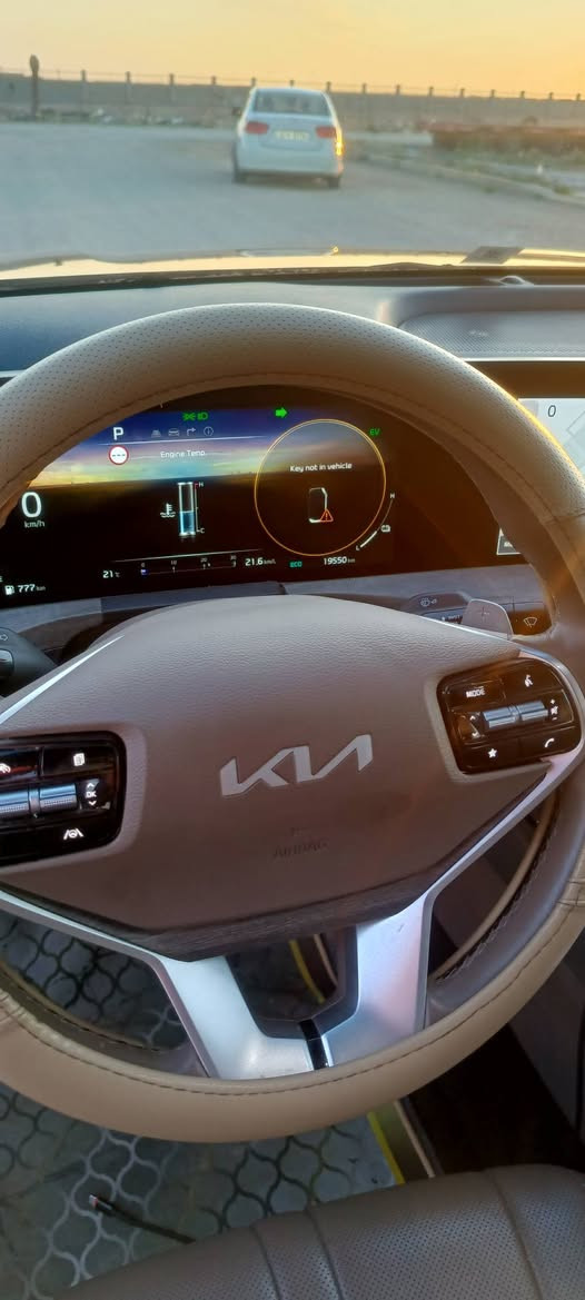 النوع/k8هايبرد
الموديل/2023
الضرر/مكفول فقط بارد قليل مكانين
الرقم /بغداد
المكان /نجف
السعر/240 بيع فقط
تلفون /***********
