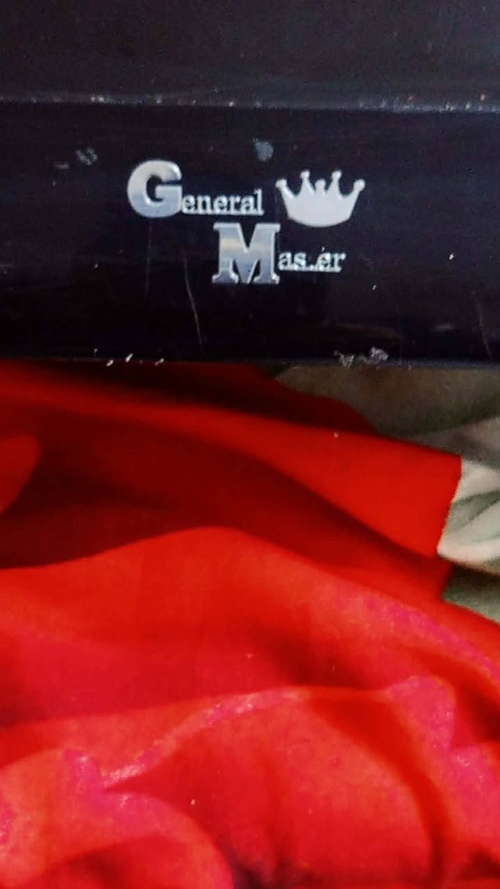 مكلفه بنشر
بلازمه حجم 42. سعر 100بيها مجال مكان هيت للاستفسار رقم خاص @إشارة


**إذا كنت صاحب هذا الإعلان وتريد حذفه لأي سبب، رجاءا أرسل رسالة إلى الدعم الفني**