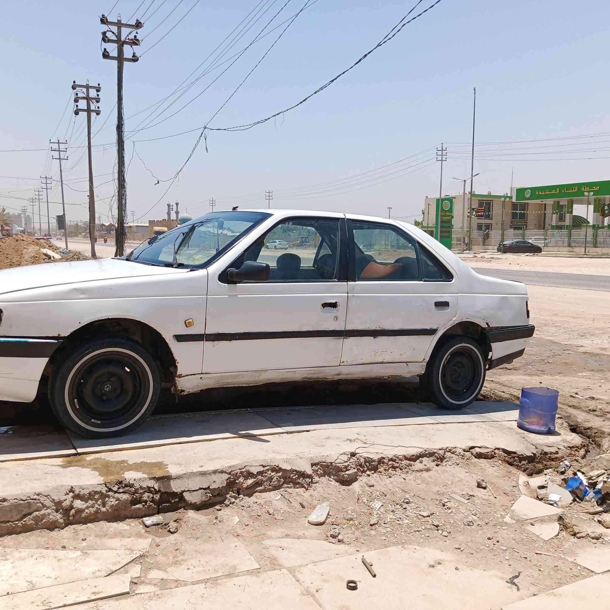 يالله سياره بيجو 405اللبيع المكان النجف الاشرف سياره جاهزة من كلشي كير ومكينه حداديه كهربايات تبريد ثلج سياره مال جناي سنويه ال 26السعر 22وبيه مجال مراوس ترهم شعدك نزل والرزق عله الله


**إذا كنت صاحب هذا الإعلان وتريد حذفه لأي سبب، رجاءا أرسل رسالة إلى الدعم الفني**