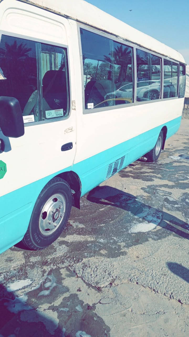 السلام عليكم كوستر صيني للبيع 2005 بيهه مكينه كايمه للاستفسار ***********
