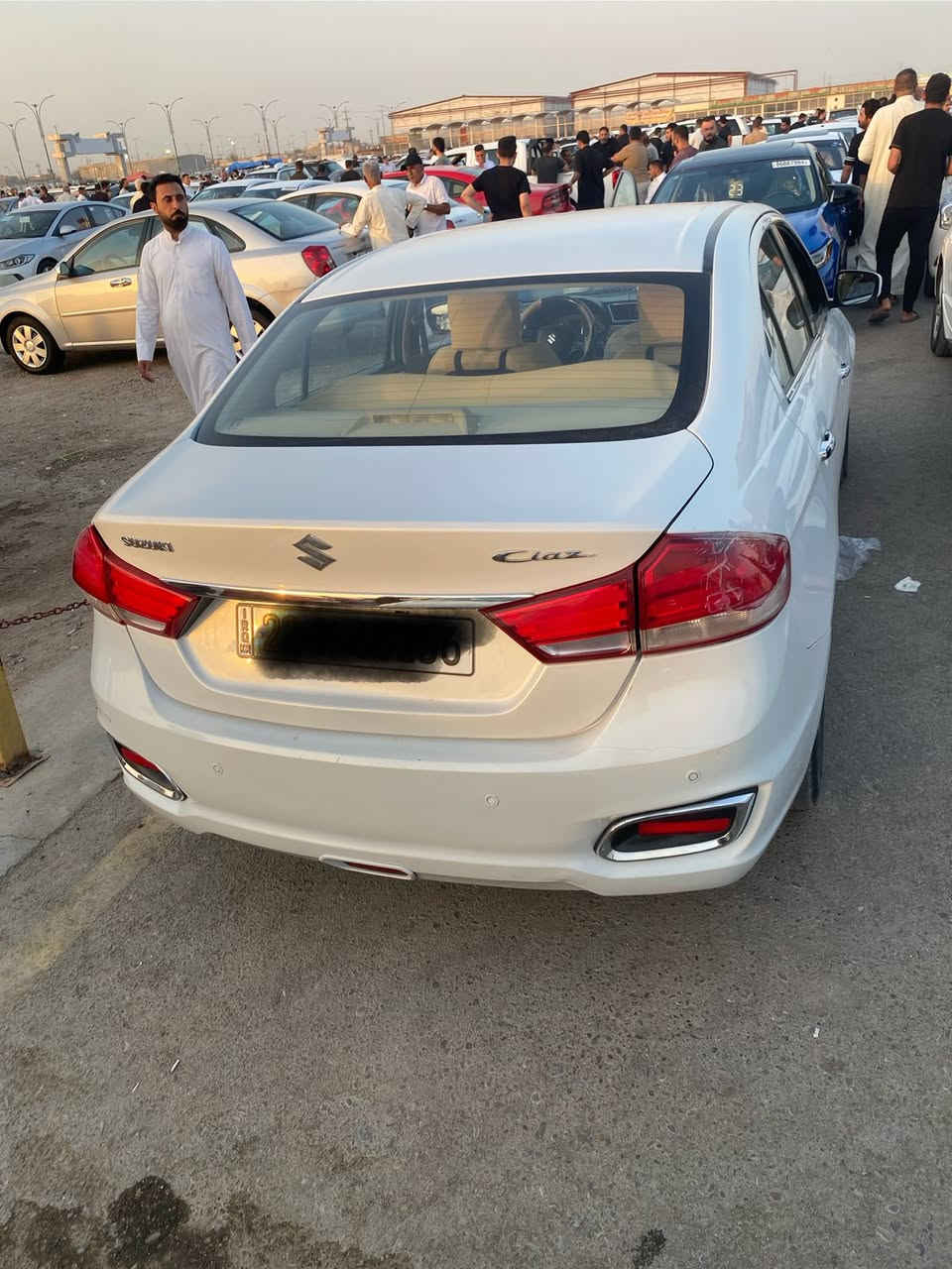للبيع سازوكي سياز
وارد خليجي 
تريد وكاله تريد تحويل  
سياره مناقصه اي شي 
قطعتين صبغ كلير فقط طخه بالدوسه والباقي كفاله  
أصدار سنويه لغايه 2026
موديل 2019
اربع بصمات 
تشغيل بصمه 
جنطه بصمه 
تحكيم ستيرن جهتين 
كروز سرعه
بلوتوث  
كشنات جلد 
دواخل بيجي 
صاج دشبول 
كامره خلفيه بلمرايه 
قطعتين تبريد 
مري شفط كهربائي 
اشاير بلمري 
مري عاكس الضوء 
لد امامي 
كلوب ضباب 
بلوجكتر زنون بلاد 
لايت زنون بلاد 
ويل كب كروم 
خمسه ويل كب
يدات نيكل 
شباك كروم 
مانع انزلاغ 
حجم محرك 1500 ياباني 
حجم الويل 16 
دبل ايرباك 
بريك ABS
حساس تاير
السعر٨٥وبي مجال قليل 
للاستفسار ***********
