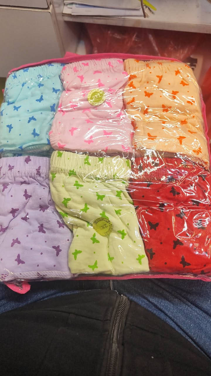 لباس قطن نسائي خاولي
حجم 2 اكس سعر 8الاف

حجم 5 اكس شبح سعر 12 الف 
اذا شليف سعر مختلف 
***********
يتوفر توصيل لجميع مدن العراق
