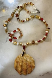 أحجار كريمة • طبيعية • أوروبية