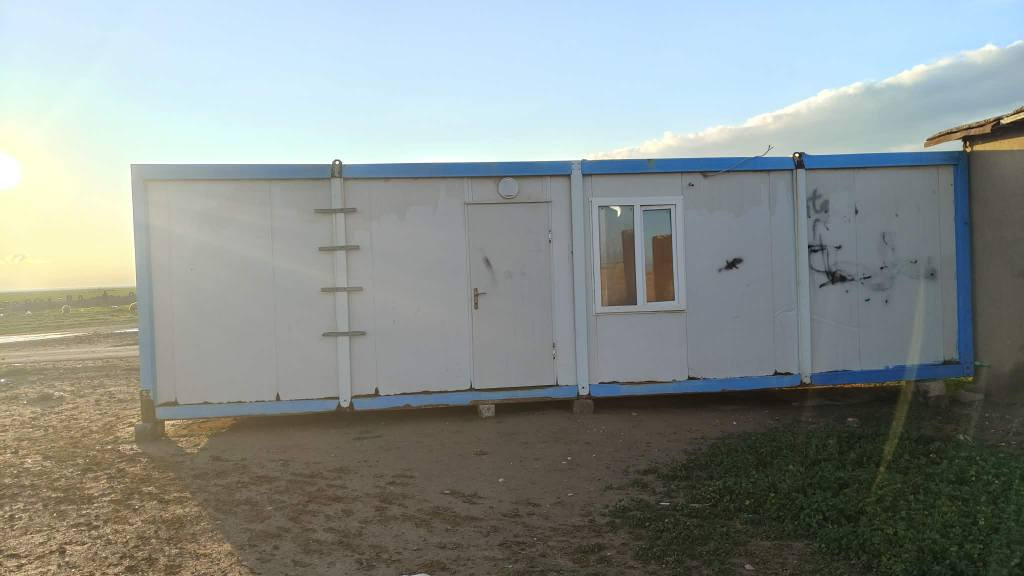 كرفان للبيع

الطول 9  في  3

بي غرفتين + وحمام وممر بينتهم

السعر 22 ورقاء 

شراي تعال خاص ودلل موصل, نينوى


**إذا كنت صاحب هذا الإعلان وتريد حذفه لأي سبب، رجاءا أرسل رسالة إلى الدعم الفني**