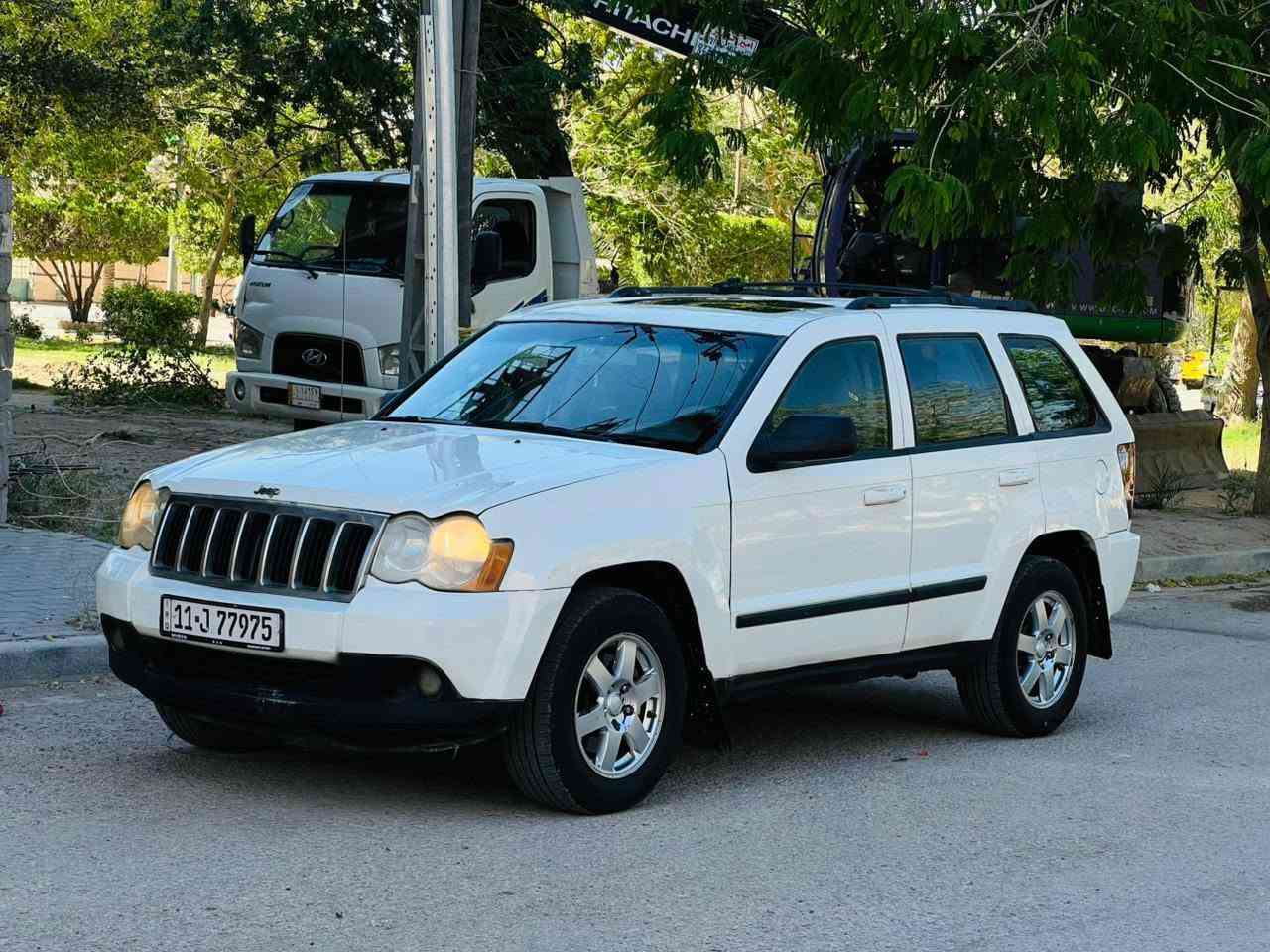 جيب لاريدو مديل 2008 سعر 77 وبيه مجال للاستفسار الاتصال ***********  وارد مريكي جاملغ وبنيد بدون دواخل وبيهه رشات صبغ ولباقي مكفول مواصفات فول 1عله 1 فتحه سقف كشنات جلد تحكم ستيرن حساسات خلفيه مري كهربائي كشنات كهربائي قطعتين تبريد داخل صاج رقم بغداد سنويه 30مشروع وطني سنويه بسمي مكينه وكير مكفولات حداديه جديدهه تخم تاير جديد تبريد شغال ثلج سياره جديده وجاهزه وأي نقص مابيهه مكان سياره كربلاء المقدسة
