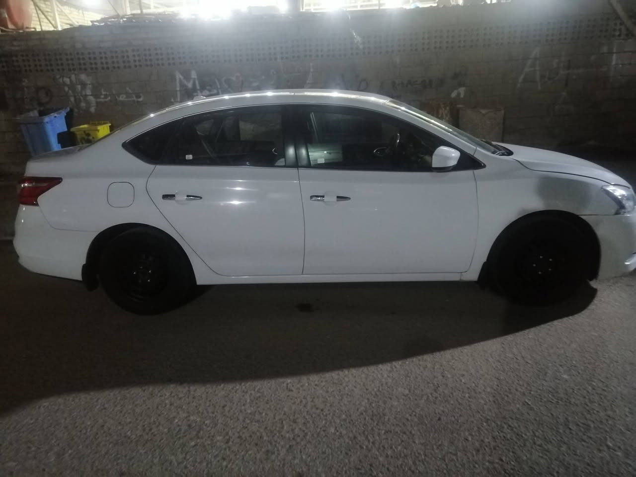 السلام عليكم نيسان سنتر موديل2019
السياره جاهزه كير مكينه حداديه تبريد تدفئه
تخم تاير جديد السياره فول فول عدا الفتحه
بصمه أبواب تحكم استيرن
جاهزه ع الاخر رقم ميسان  السياره بيها جاملغ امامي
مكانها نجف شراي اتصل ودلل
السعر ١٠٥ وبيها مجال بيع مستعجل
***********
