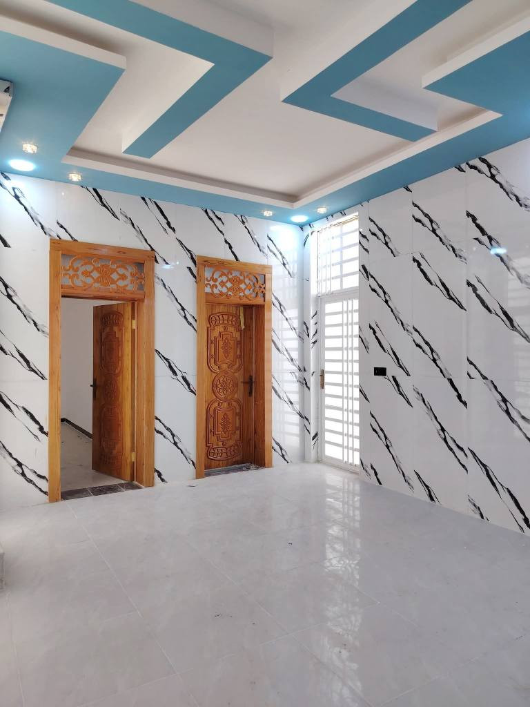 يالله بيع مستعجل البيت مرتب مساحه 150م  السعر 50وبيه مجال للشراي عنوان البيت مقابل قريت الغدير نجف *********** انتصال النجف, العراق
