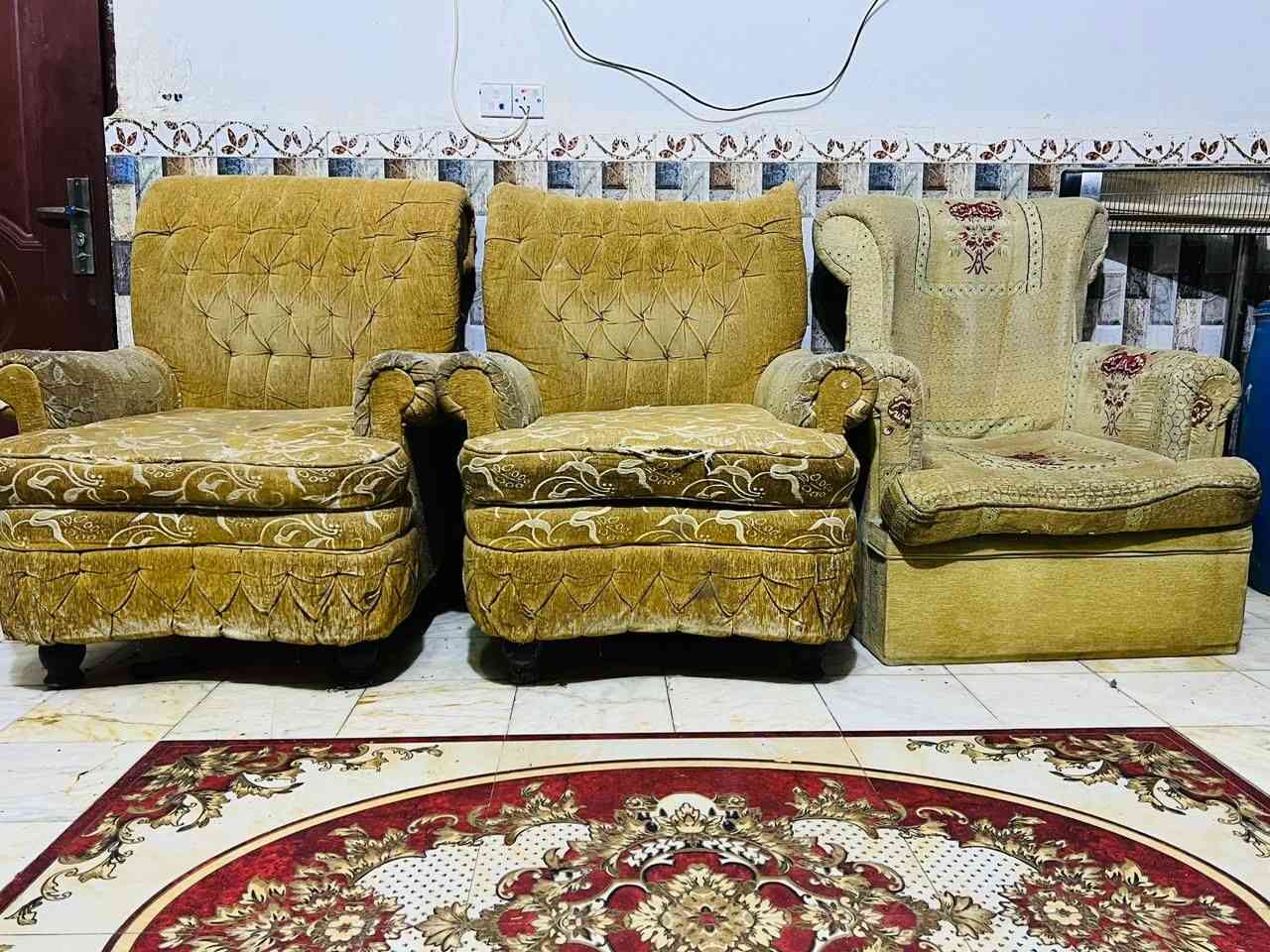 3كراسي نظيفات 75معه التلبيسات مالتهن ايفيدن ل مكانه ناصريه سوق الشيوخ قرب مدرسة النبوغ ايفيدن للمكاتب لو مواكب


**إذا كنت صاحب هذا الإعلان وتريد حذفه لأي سبب، رجاءا أرسل رسالة إلى الدعم الفني**