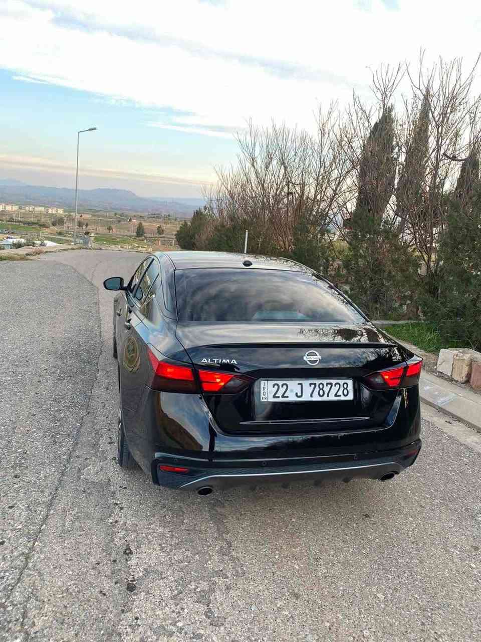 نيسان ئالتيمة مؤديل ٢٠٢١ مواصةفات SR فوول مواصةفات تنها سلايت نيا يةك دةستا سياراكة لة ئةمريكا خؤم هيناومة تايستا لاى خؤمة چوار تاى نويم بؤ بستاوا پاترى تازا گؤريوا سياراكة تا بلى خاوينةو مالى دؤستا بةناوى خؤمةوا سياراكة لة جمرغى پيشةرا چوار پنجى بؤياغة بي ژوراوا رادارى هةر چوار لاى بةردى گزؤز بةشةرت بيلادى خؤيةتى شغالا ليت ليد بيلادى بةشرتى يةك مانگ دةي فرؤشم
سعري ١٦٥$ معامه له 
*********** كويسينجاك, أربيل
