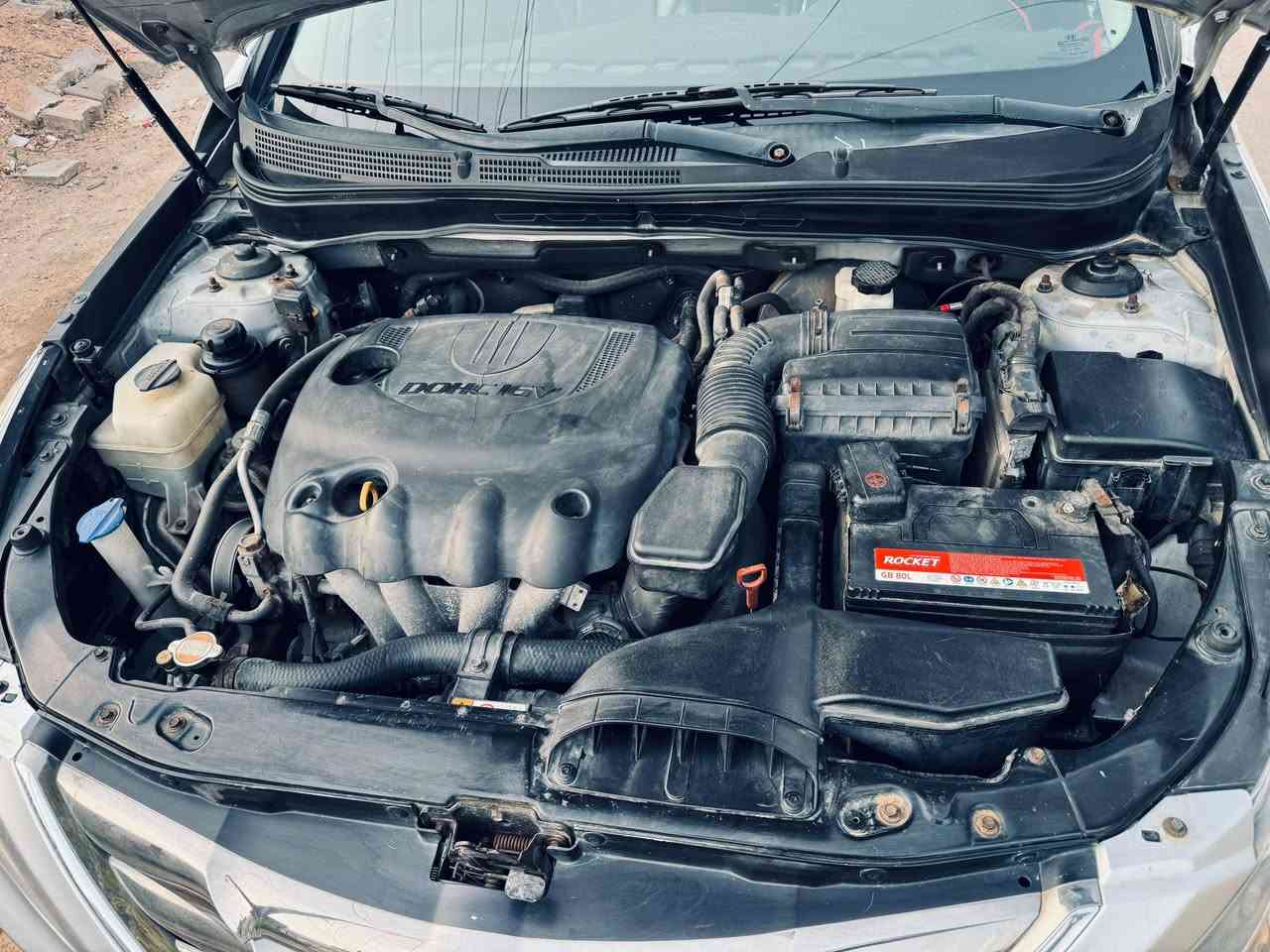 يالله سياره جديده مناقصها برغي ارقام انكليزي وسنويه سعر 44 بيها مجال بسيط مكاني بغداد اتصل عل رقم وبي واتساب ***********
