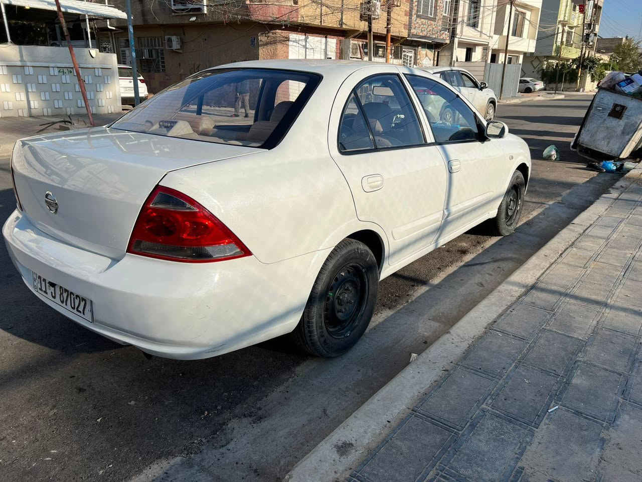 السلام عليكم
سني 2008

مصبوغة حزام للجمالية ومبين بالصور 

  الرقم الجديد 

ع ايدي تخم تاير جديد 4 فلنجات جدد ودسكات جديده

تبريد شغال 

غرفه دوشمه جديده  

قاعدة فيوزات جديده

سعر 86  وبيه مجال حك جيتک

*********** بغداد الكاظمية
