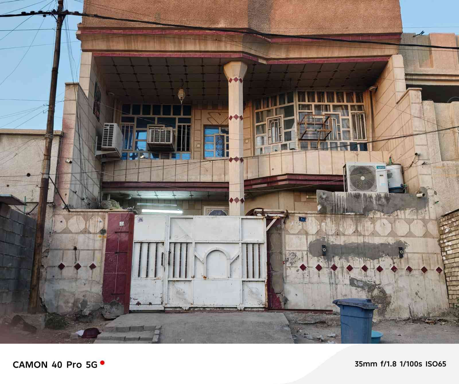 سلام عليكم بيت للبيع لمساحه 144 مطبخين حار وبارد بناء حديث لطابق لثاني بي 2 غرف نوم وصحيات
شارع عريض كبال مدرسه 📌 بغداد مدينت لصدر قطاع 15 بيع مستعجل لل استفسار رقم لتصال***********
