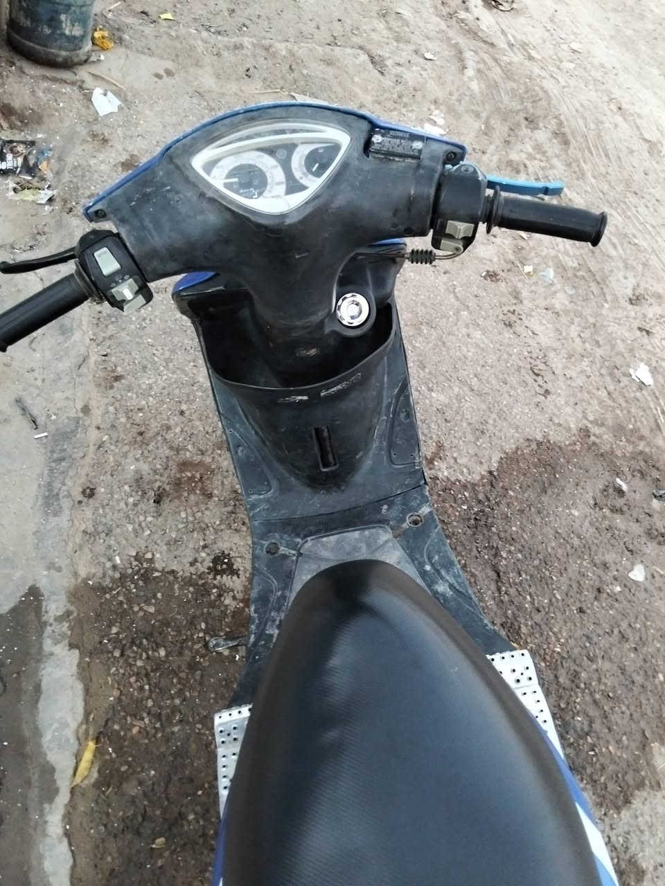 سلام عليكم من رخصت مدير الكروب ماكس عدلة لبيع دراجة شلعة معدل دراجة نضيفه بس يرادلة ترتيب  تجي تفحص وشوف سعر 450 وبية مجال لطيبين حك جية مكاني حسينية مال راشدية خاص مفتوح أو تصال على رقم *********** وبي واتساب
