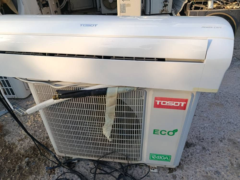 سبلت tosot أصلي موديل جديد 2 طن، غاز 410 حجم کبير، نظام eco اقتصادي للكهرباء هوایە هوایە نظيف وجديد، الله شاهد مشتغل تقريباً شهرين وبس، مامفتوح برغي وكلشي بلادي. قبل سنة اشتریتە 900 ألف، وهسه صاحبه يبيعه بـ 350 ألف." كالار, السليمانية


**إذا كنت صاحب هذا الإعلان وتريد حذفه لأي سبب، رجاءا أرسل رسالة إلى الدعم الفني**