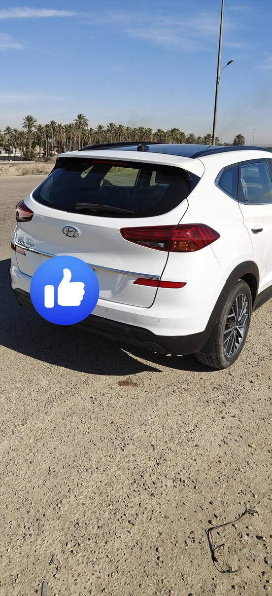 للبيع توسان 19 خليجي رقم بغداد مكفوله  سوناره بل منشورمحرك 2000دوش فول بنراما سعر 210 وبيه مجال مكان  السيارة بغداد
 ***********
